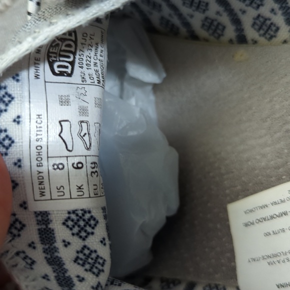 Hey Dudes size 8- style Wendy Boho stitch - Picture 6 of 6